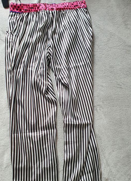 Pantaloni pijama satin Hunkemöller S dungi alb negru buzunare funda lenjerie satin lounge