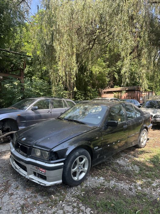 Bmw e36 318i НА ЧАСТИ
