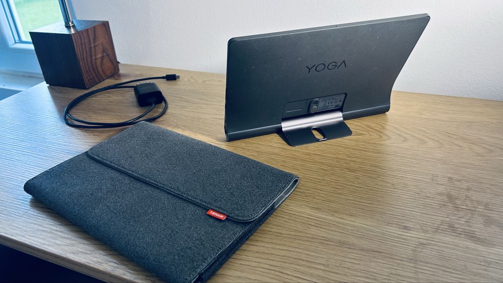 Lenovo Yoga YT-X705L - 10.1" FHD