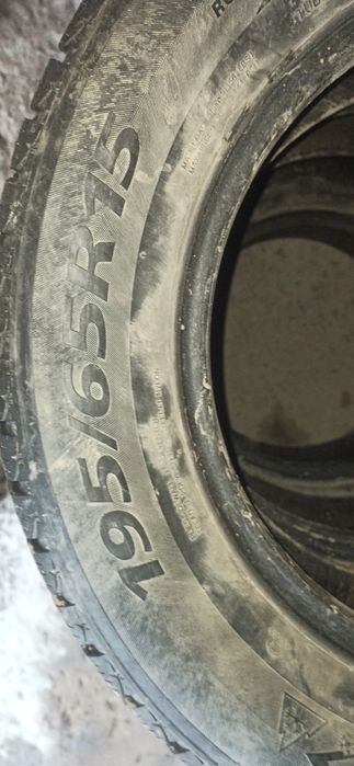 Продам Зимние шины б/у