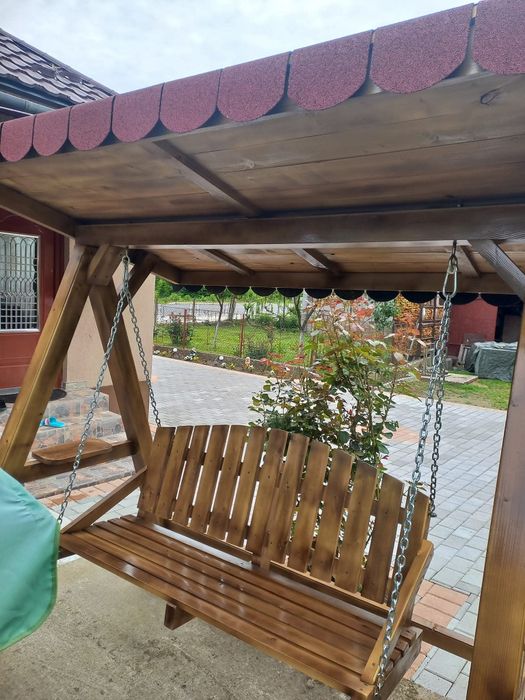 Leagăn de grădină ,mese cu roți de car, mobilier de grădină