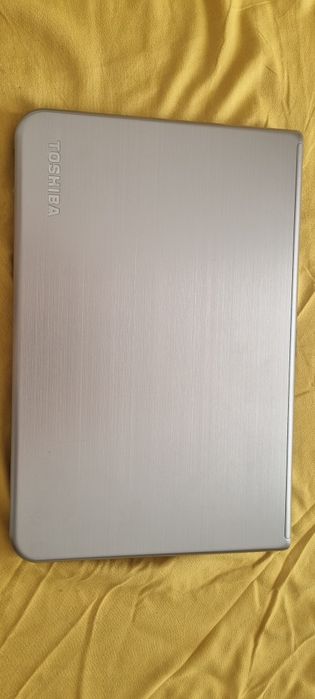 Toshiba  satellite m50d defect