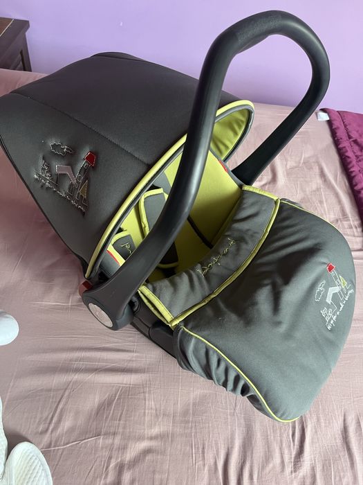 Продавам Кош за бебе