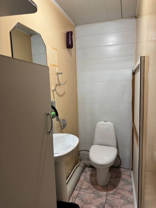 Продается Нежилое помещение 21м2 на Ц-2 метро Х. Алимджан
