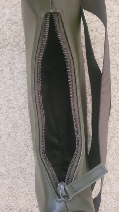Geanta kaki dama