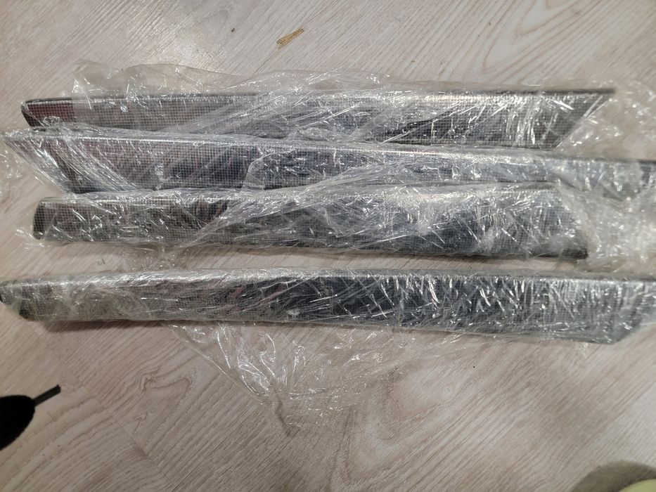 Вътрешни пластмаси за w203