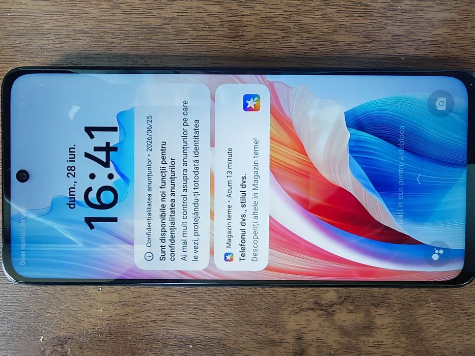 OPPO A79 5G 8/256 GB, stare foarte bună, cutie + husă