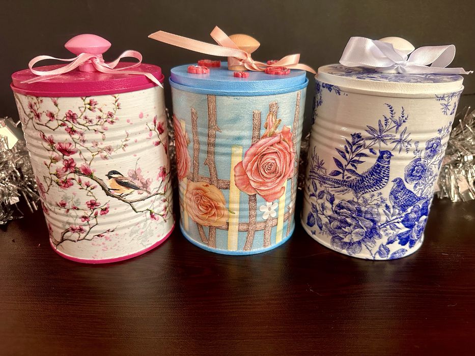 Красиви метални кутии