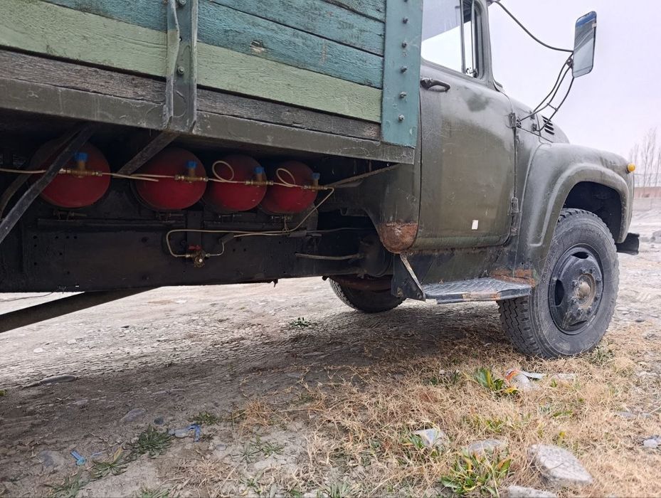 ZIL 131 Bort 77 yil alo xolatda, Samarqand