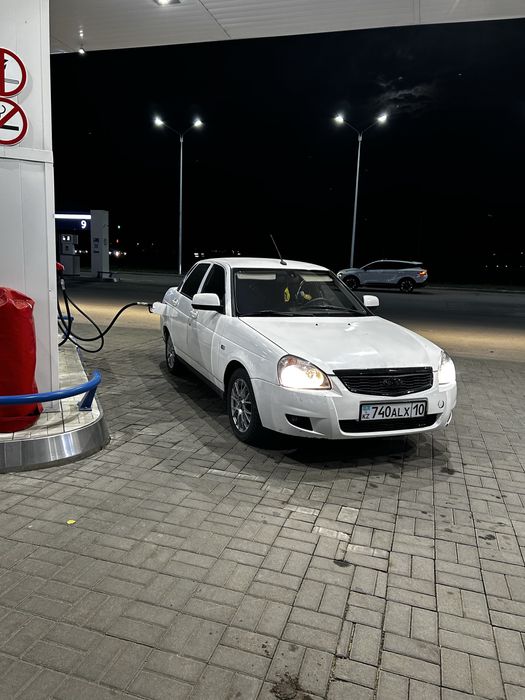 Продам приору2 2013г