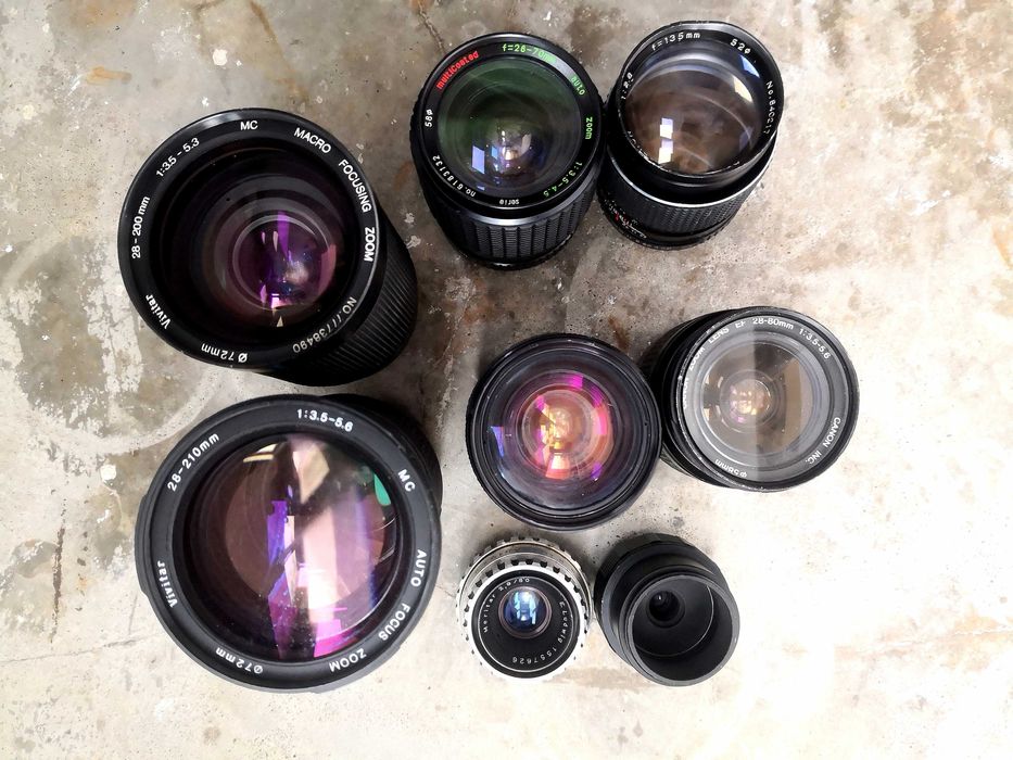 Lot de aparate foto si obiective defecte