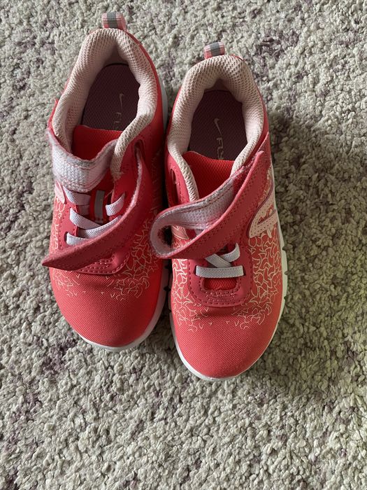 Adidasi Decathlon