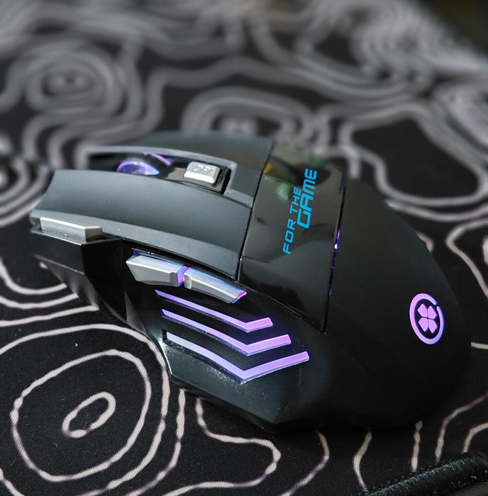 Mouse gaming Overdrive Cobra Ergo RGB – stare perfectă cu fir