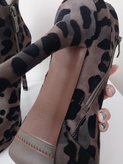 Полусапожки нарядные и на каждый день