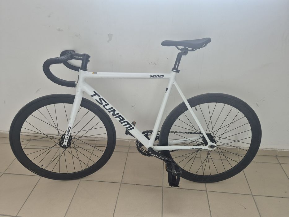 Fixed gear  Tsunami snm 100