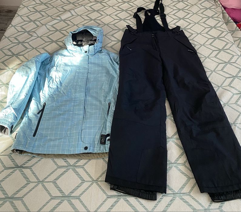 Costum de ski / snowboard Killtec- geacă + pantaloni cu bretele