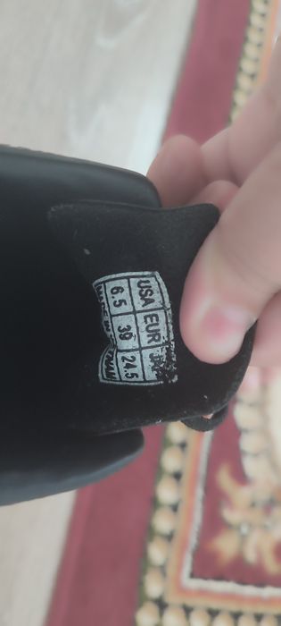 Кроссовки Nike 1 раз одель на улицу