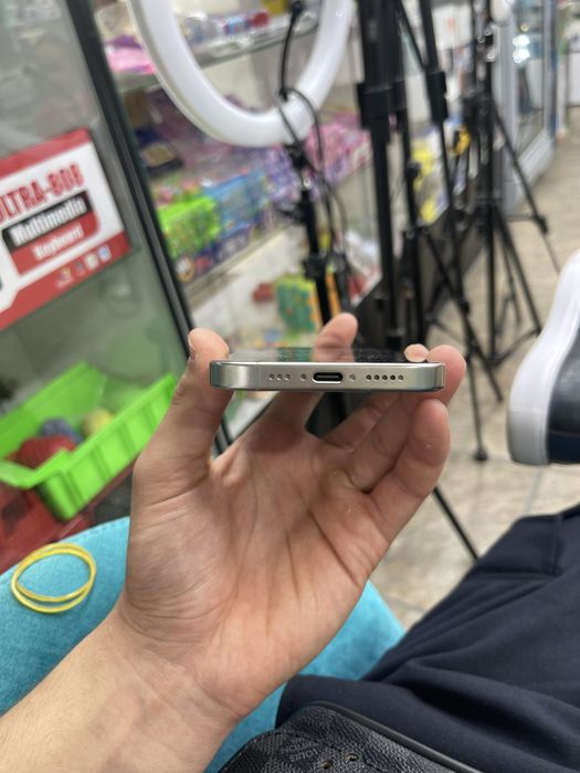 Apple 16pro без ремонта срочно !