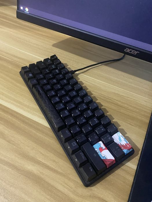 HyperX alloy origins 60 Клавитура