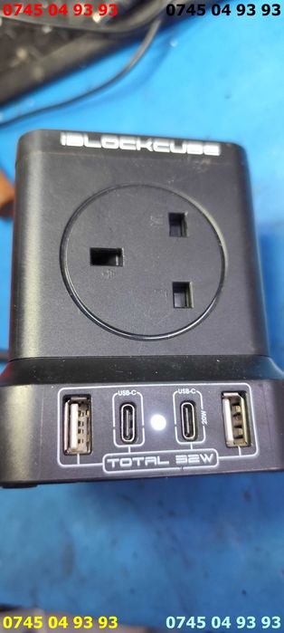 prelungitor cu priza 220v IBLOCKCUBE si usb si USB C