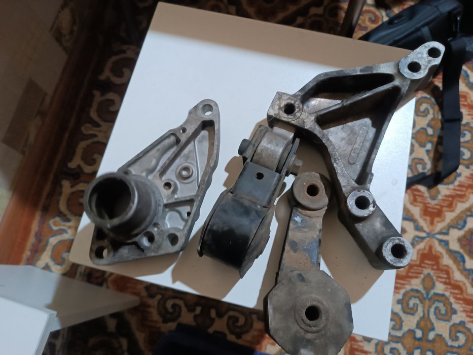 Honda CR-V 1999 запчасти б/у