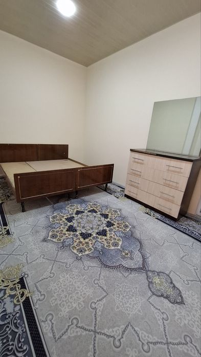 Shakarchilar mahallasida 2 xonali hovli arendaga beriladi!