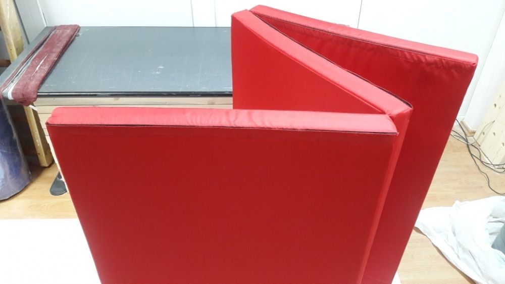 Saltea gimnastică si masaj pliabila 200x120x4 cm