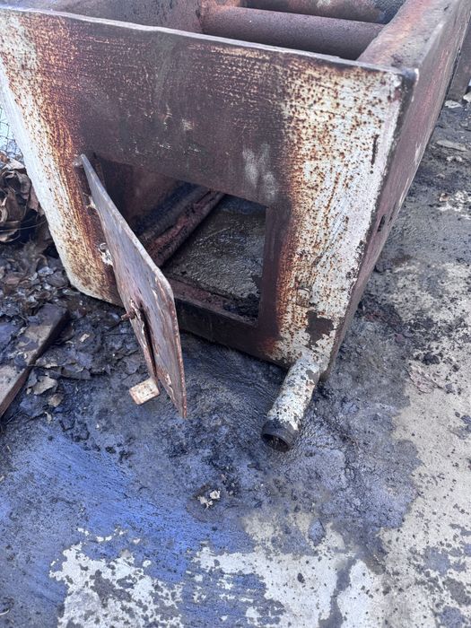 Продам печь дома с водными трубами