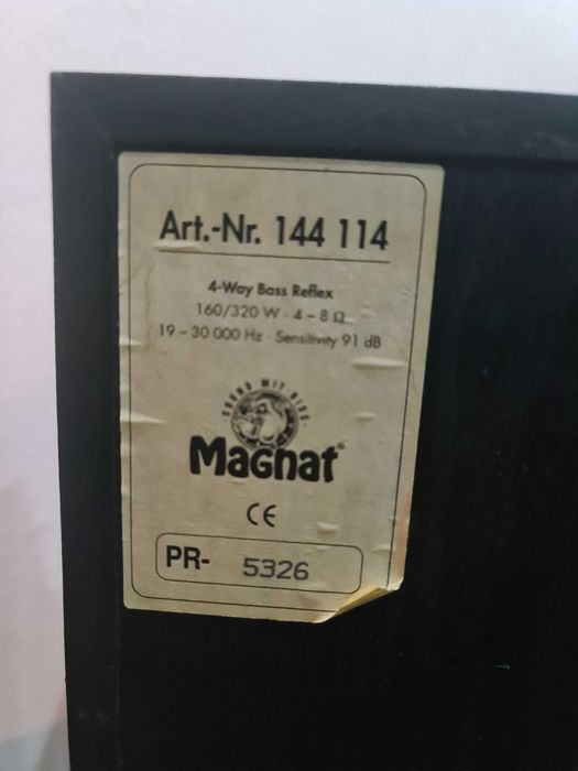Hifi Magnat 320w 19hz boxe podea speakere
