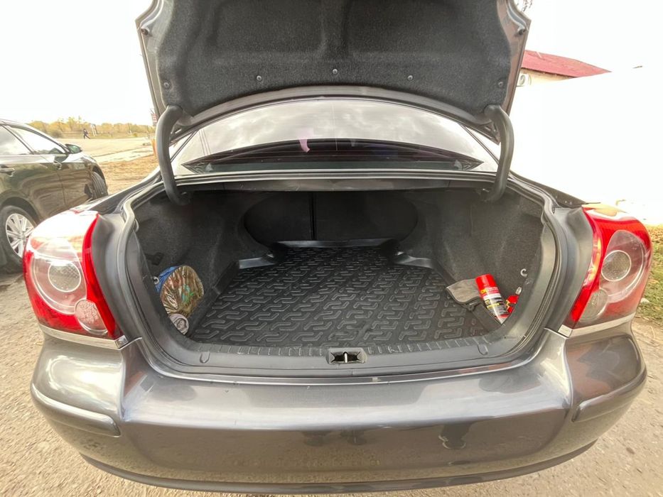 Тойота Авенсис т25