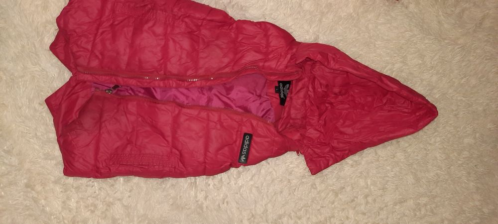 Куртки на девочку