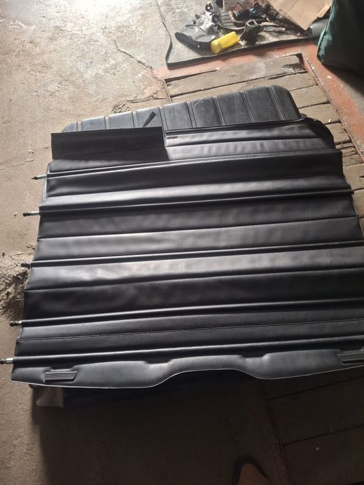 Шторка багажника Пассат