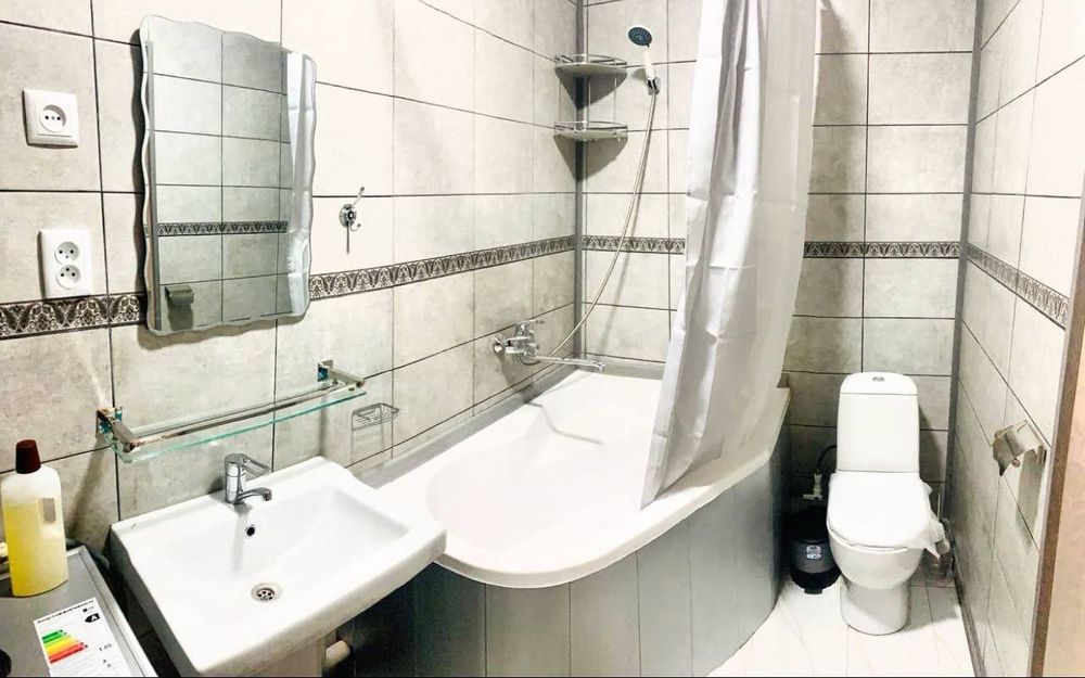 Миробод тумани, Ўзбекистон метро ёнида квартира ижарага берилади
Янги