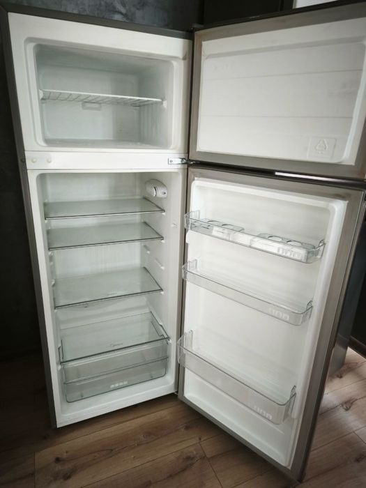 Холодильник Midea