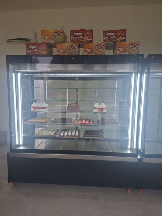 Торт ва ширинликлар учун холадельник