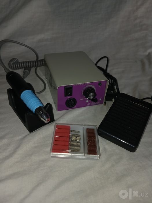 Professional manikyur pedikyur apparat