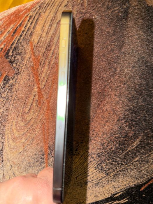 iPhone 15 Pro Max с гаранция