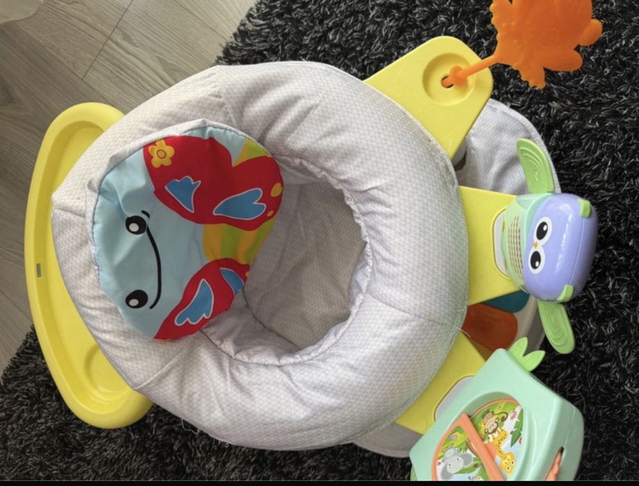 Scaun de masa si de joaca pentru copii, model fluture