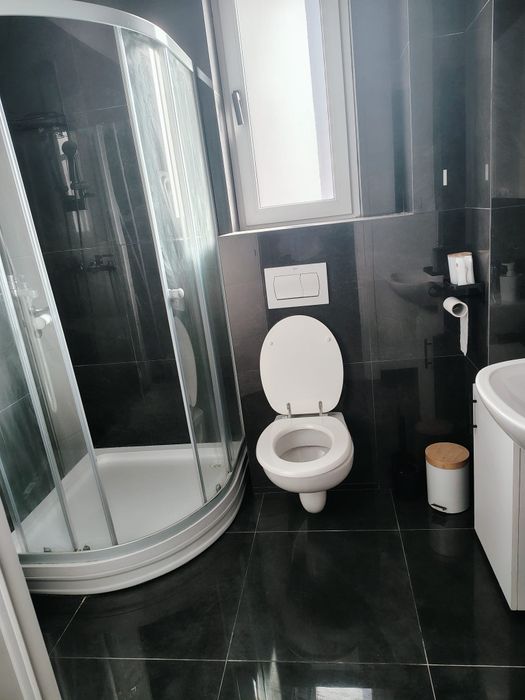 Închiriez apartament 2 camere