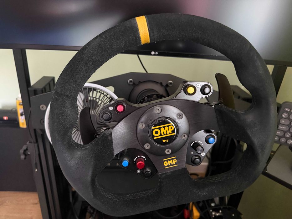 Sim racing симулатор
