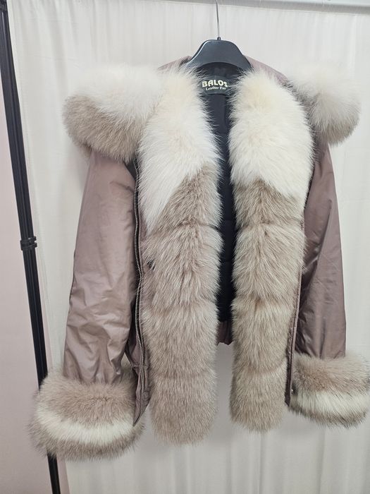 Дамско елегантно яке с естествен косъм