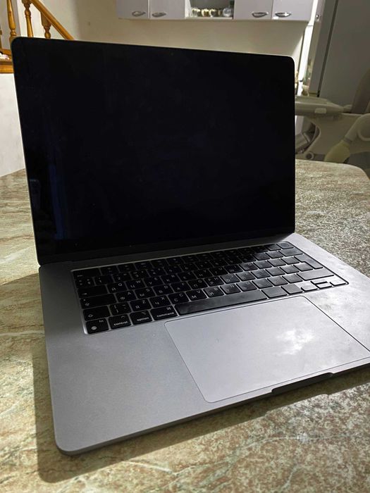 MacBook Air M3 24/512 ёмкость 100%