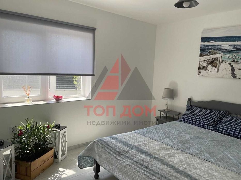 Продава се Къща в с. Гурково, Област Добрич - 160 кв.м за 1125 €/кв.м - Снимка #4