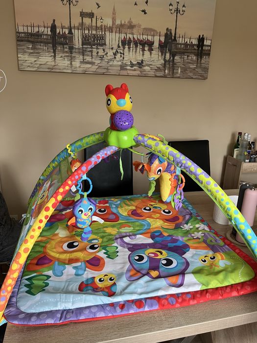 Музикална активна гимнастика Playgro