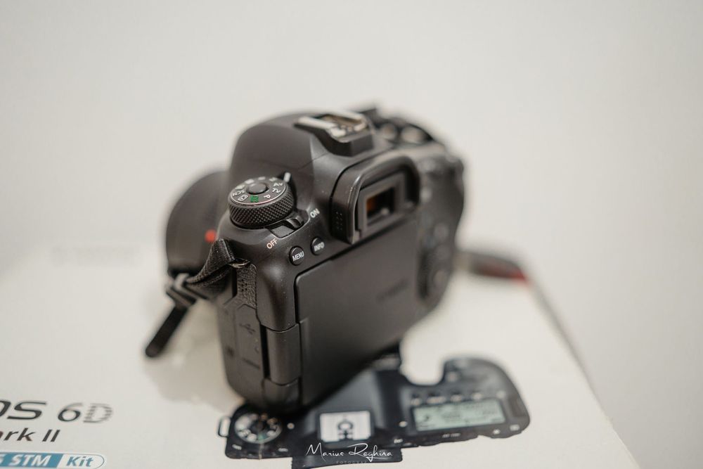 Canon 6D Mark II
