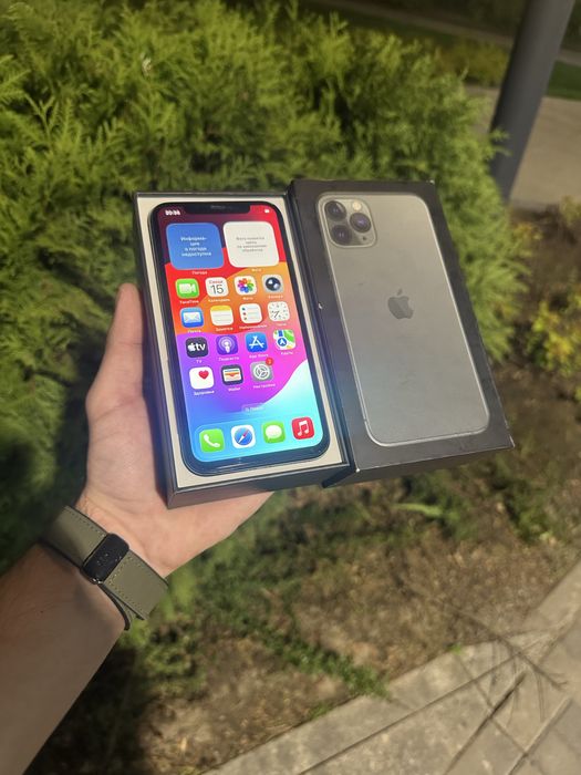 Продам телефон Айфон 11 Pro