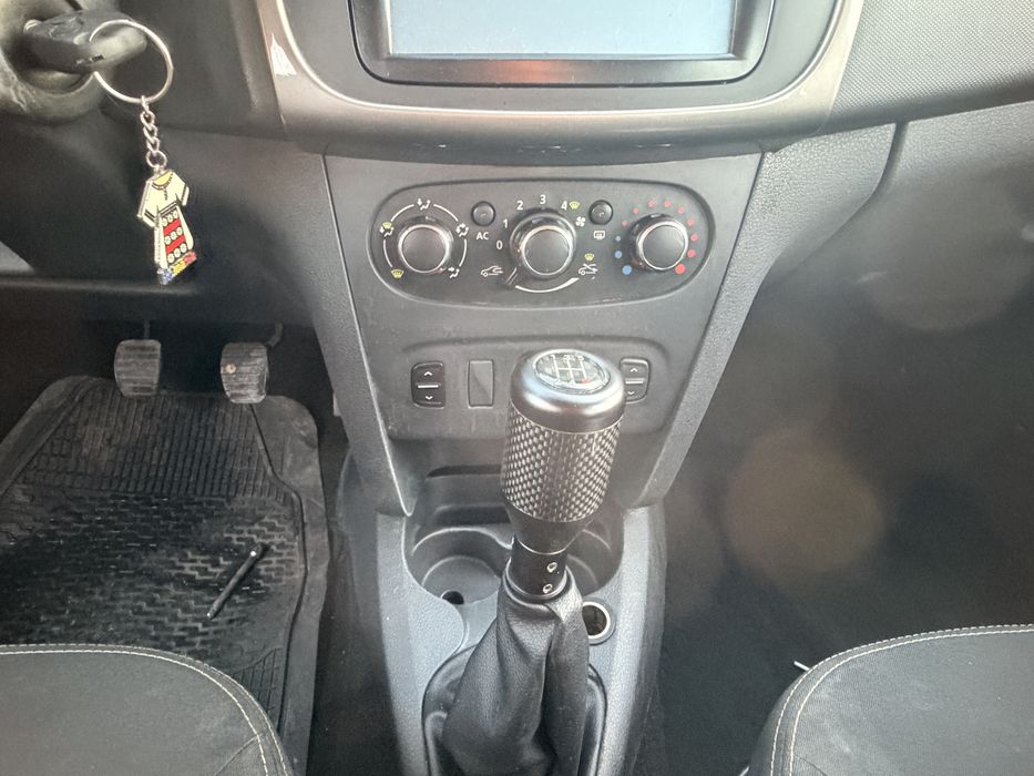 Vand dacia logan