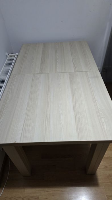 Vând Masă Dining Extensibilă