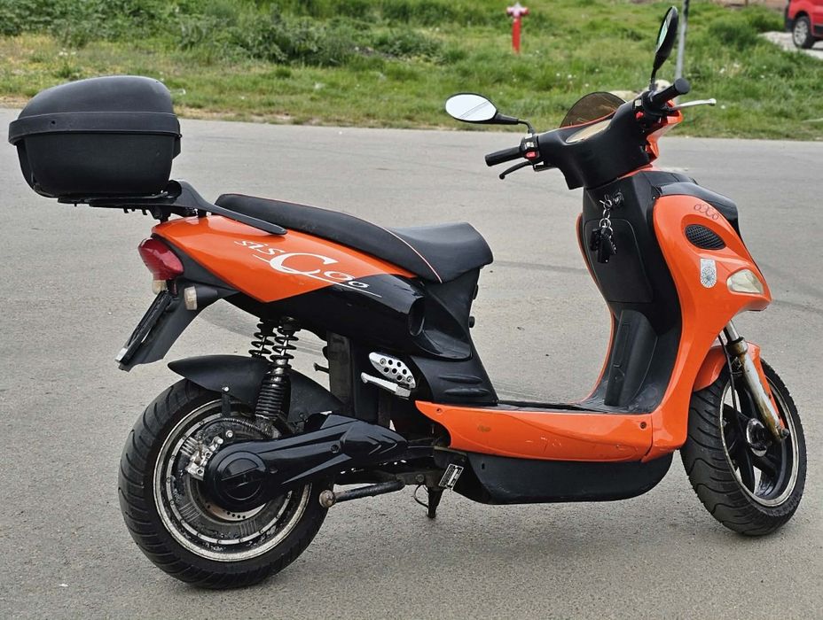 vand scuter electric