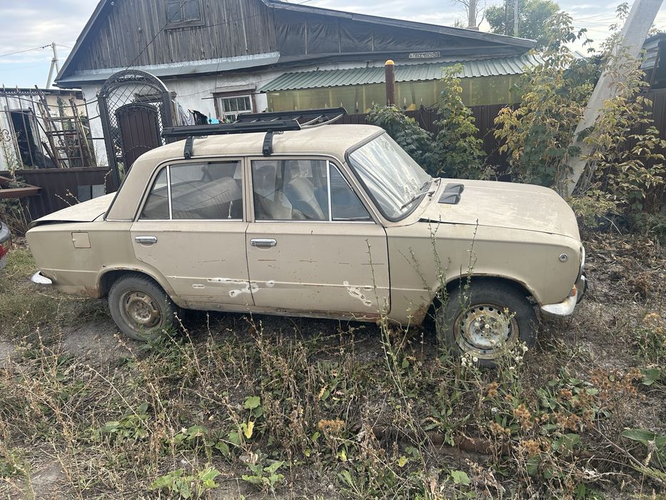 Продаю ваз 2101